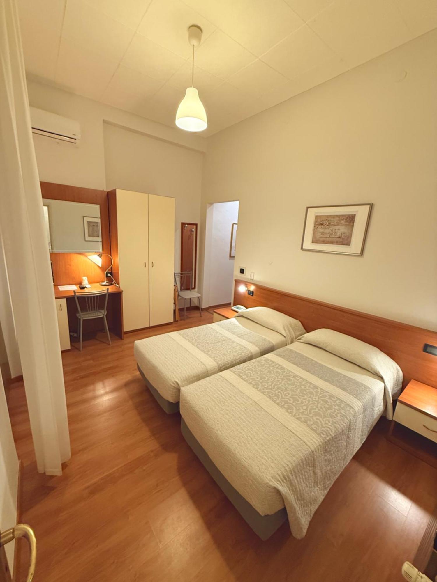 Hotel Fiorenza & Banksia Meuble Alassio Eksteriør bilde