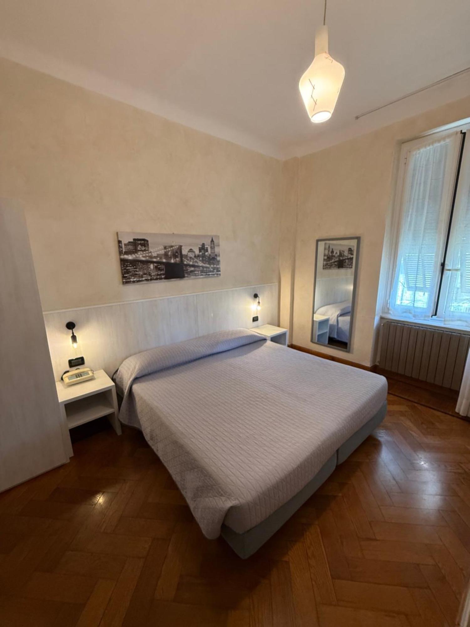 Hotel Fiorenza & Banksia Meuble Alassio Eksteriør bilde