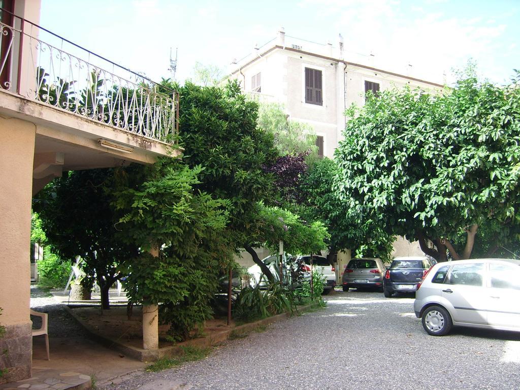 Hotel Fiorenza & Banksia Meuble Alassio Eksteriør bilde