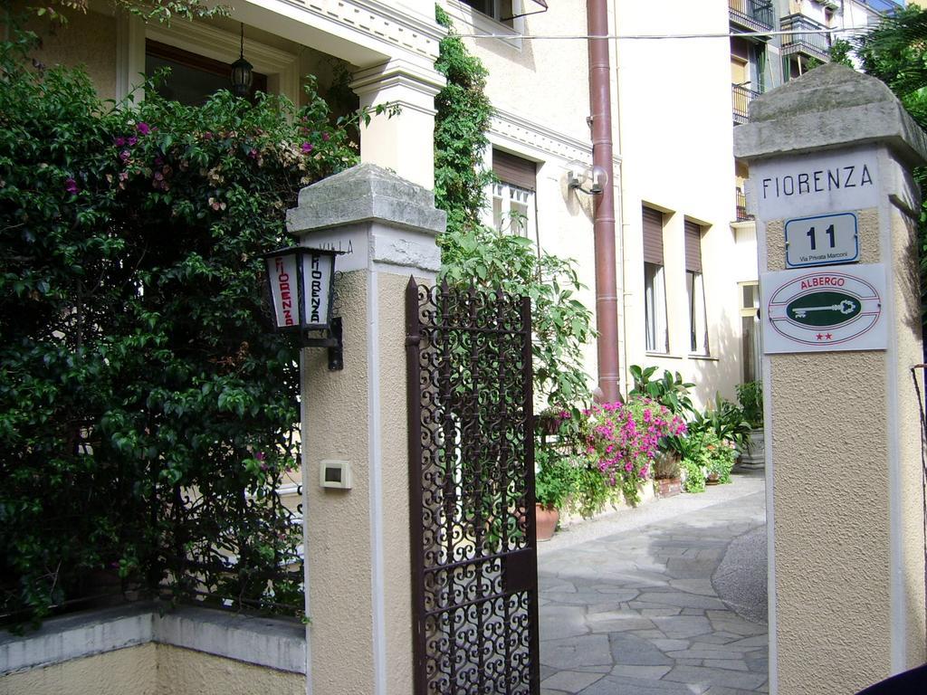 Hotel Fiorenza & Banksia Meuble Alassio Eksteriør bilde
